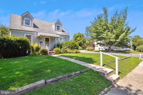 4400 Highview Ave, Baltimore, MD 21229 photo 3