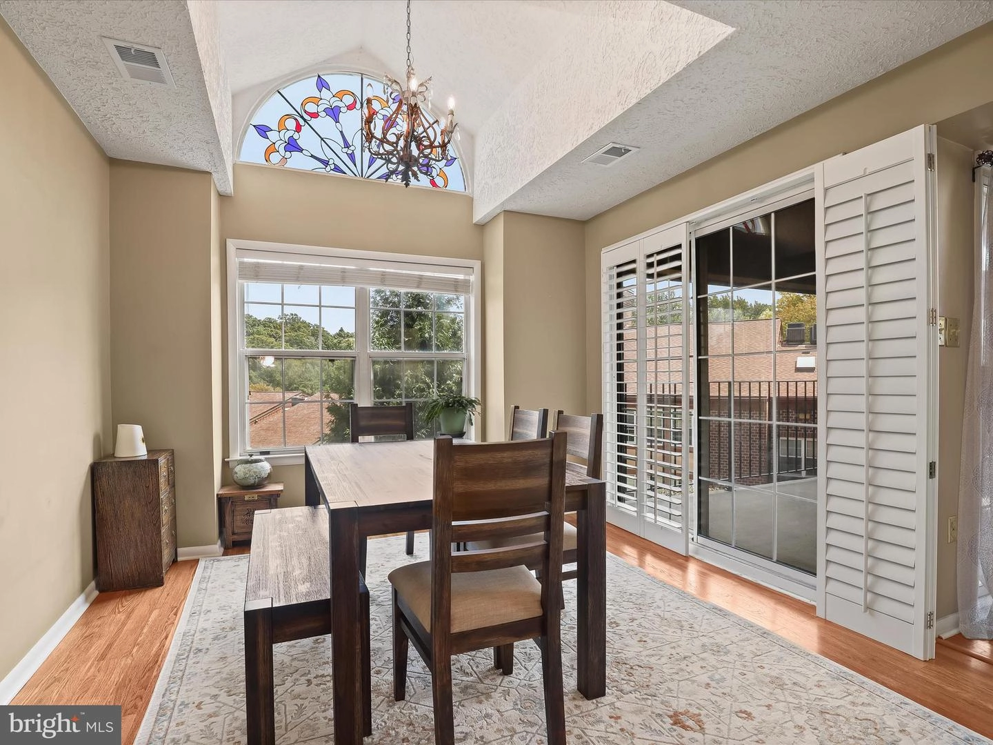 Dining - 6927 Clearwind Ct #C, Baltimore, MD 21209 photo 3 of 4