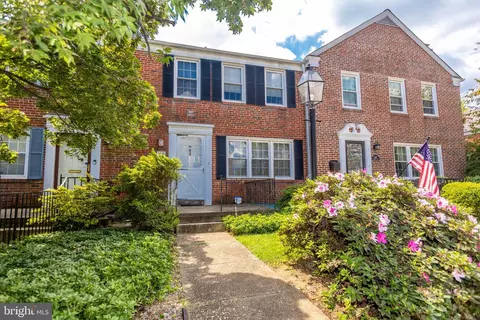 1537 Cottage Ln, Towson, MD 21286