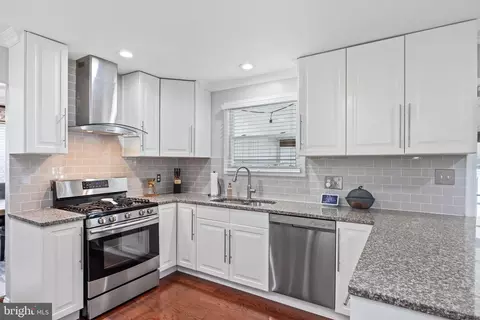 Kitchen - 9204 Sandra Park Rd, Perry Hall, MD 21128 photo 3 of 4