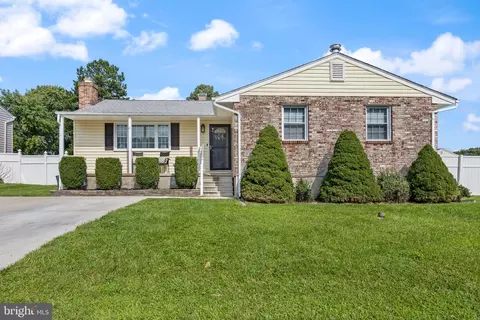 9204 Sandra Park Rd, Perry Hall, MD 21128