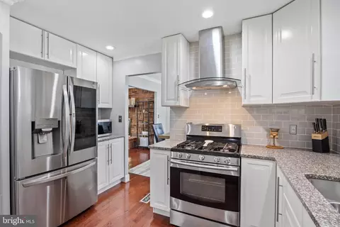 Kitchen - 9204 Sandra Park Rd, Perry Hall, MD 21128 photo 2 of 4