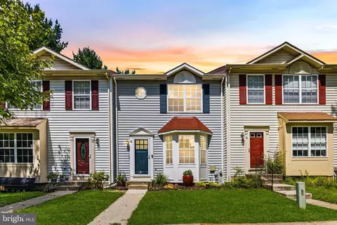 16 Forest Glen Ct, Reisterstown, MD 21136