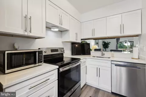 2309 Kevsway Ct, Windsor Mill, MD 21244 photo 5