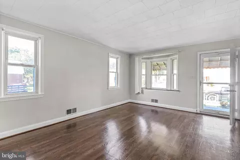 1981 Guy Way, Dundalk, MD 21222 photo 3