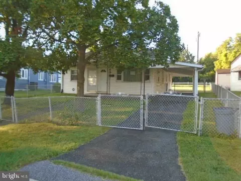 4 Right Wing Dr, Middle River, MD 21220