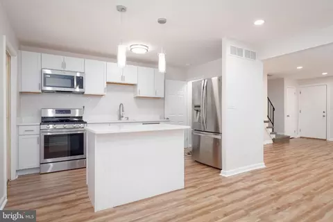 605 Kingston Rd, Middle River, MD 21220 photo 9