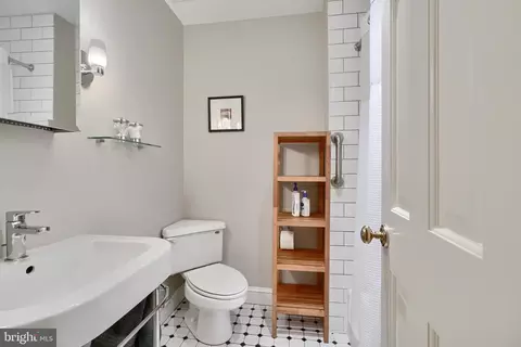 7 Devon Hill Rd #A6, Baltimore, MD 21210 photo 43