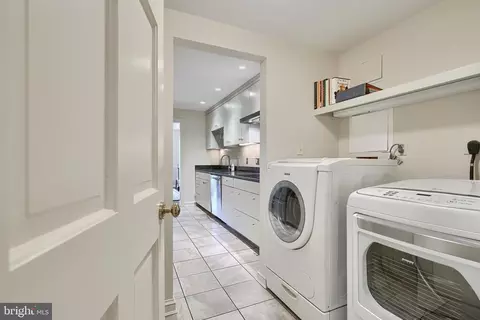7 Devon Hill Rd #A6, Baltimore, MD 21210 photo 16