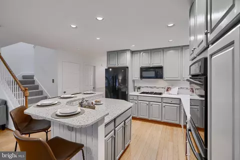 2807 3rd St, Sparrows Point, MD 21219 photo 7