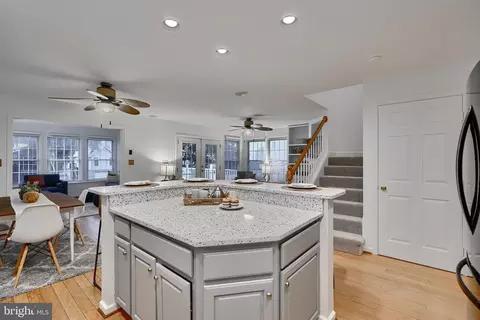 2807 3rd St, Sparrows Point, MD 21219 photo 5