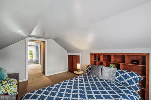 Bedroom - 7610 Cedar Rd, Dundalk, MD 21222 photo 2 of 3