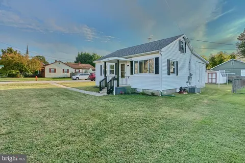 Other - 706 Middle River Rd, Middle River, MD 21220 photo 3 of 15
