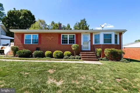 6 Hillary Way, Cockeysville, MD 21030
