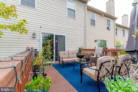 2140 Cedar Barn Way, Windsor Mill, MD 21244 photo 3