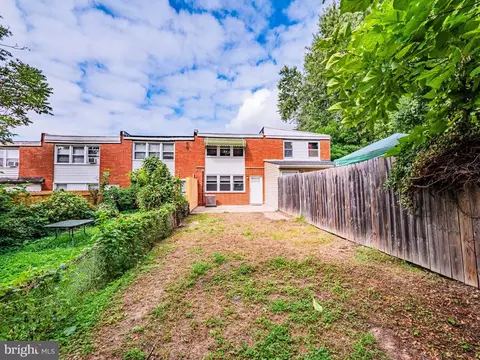 Exterior - 3217 Bero Rd, Halethorpe, MD 21227 photo 2 of 2