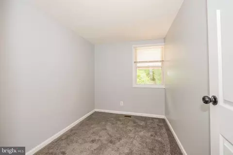 Bedroom - 3217 Bero Rd, Halethorpe, MD 21227 photo 2 of 5