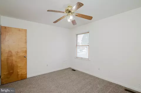 8007 Wallace Rd, Dundalk, MD 21222 photo 13