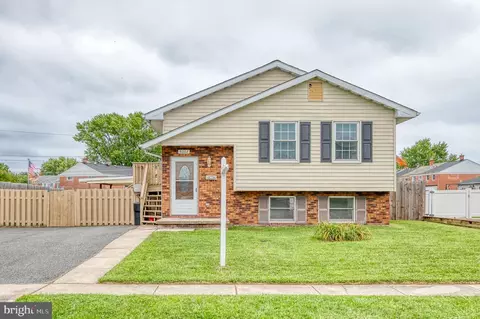 8007 Wallace Rd, Dundalk, MD 21222