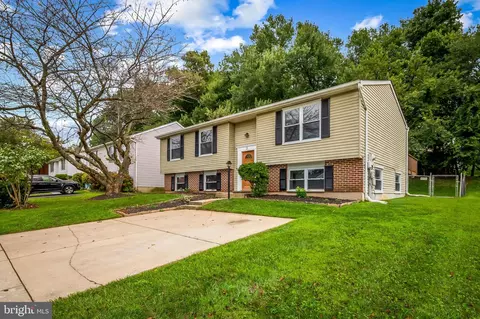 3 Rozina Ct, Owings Mills, MD 21117