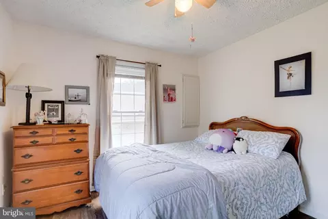 Bedroom - 1013 Cold Spring Rd, Middle River, MD 21220 photo 17 of 18