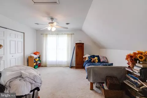 Bedroom - 1013 Cold Spring Rd, Middle River, MD 21220 photo 4 of 18