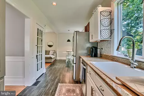 Kitchen - 725 Dunkirk Rd, Baltimore, MD 21212 photo 3 of 3