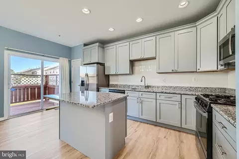 741 Sherman Rd, Middle River, MD 21220 photo 10