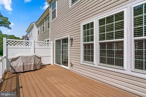 Exterior - 910 Morgan Run Rd, Middle River, MD 21220 photo 5 of 8