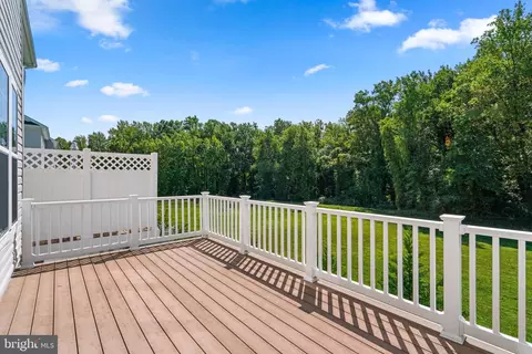 Exterior - 910 Morgan Run Rd, Middle River, MD 21220 photo 3 of 8