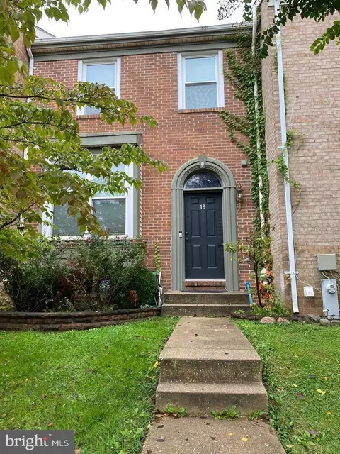 19 Hunting Horn Cir, Reisterstown, MD 21136