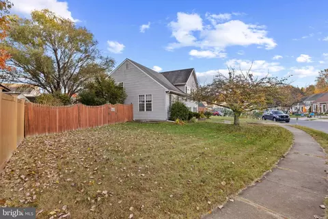 7 Olivia Ct, Middle River, MD 21220 photo 3
