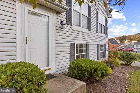 7 Olivia Ct, Middle River, MD 21220 photo 5