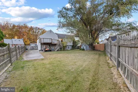 7 Olivia Ct, Middle River, MD 21220 photo 4