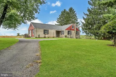 18225 Gunpowder Rd, Hampstead, MD 21074