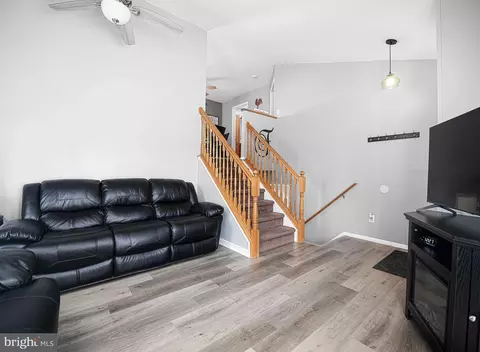 6 Sproul, Middle River, MD 21220 photo 5
