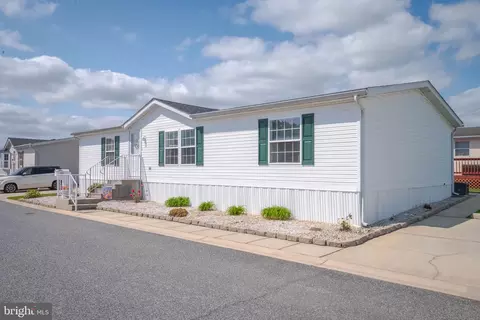 3210 Everlasting Ln, Middle River, MD 21220 photo 5