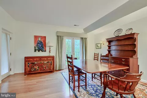 Dining - 11 Devon Hill Rd #B4, Baltimore, MD 21210 photo 1 of 4