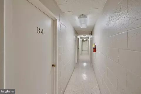 Entry Way - 11 Devon Hill Rd #B4, Baltimore, MD 21210 photo 8 of 8