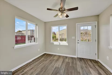 29 Right Aileron, Middle River, MD 21220 photo 6
