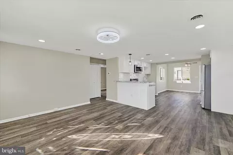 29 Right Aileron, Middle River, MD 21220 photo 11