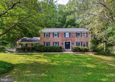 11128 Old Carriage Rd, Glen Arm, MD 21057