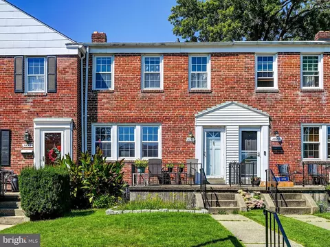 1831 Deveron Rd, Towson, MD 21286