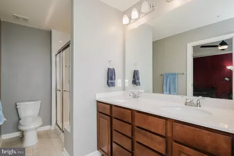 Bath - 5417 Old Frederick Rd, Baltimore, MD 21229 photo 2 of 3