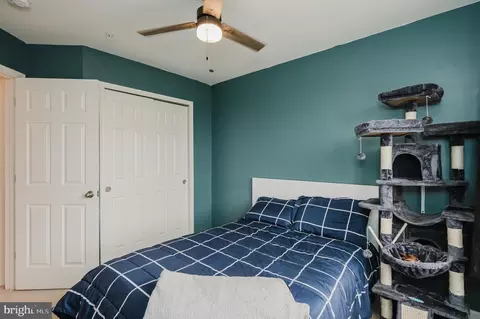 Bedroom - 5417 Old Frederick Rd, Baltimore, MD 21229 photo 4 of 7