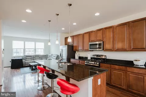 Kitchen - 5417 Old Frederick Rd, Baltimore, MD 21229 photo 2 of 5