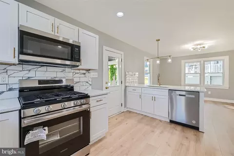 Kitchen - 1 A Glenmore Ave, Baltimore, MD 21206 photo 2 of 2