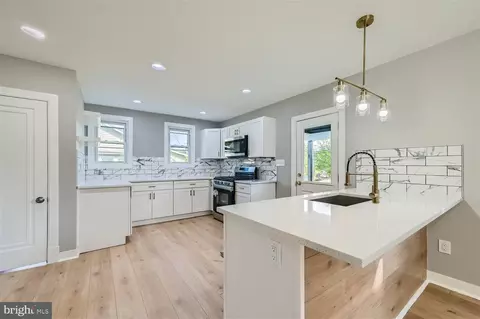 Kitchen - 1 A Glenmore Ave, Baltimore, MD 21206 photo 1 of 2