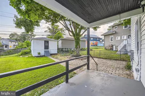 Exterior - 1 A Glenmore Ave, Baltimore, MD 21206 photo 5 of 7