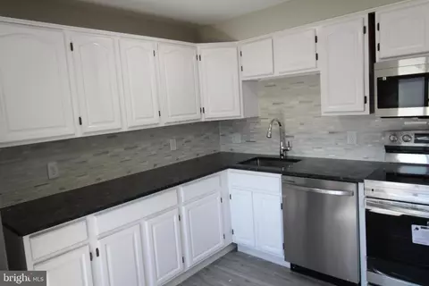 18 Compression, Middle River, MD 21220 photo 23